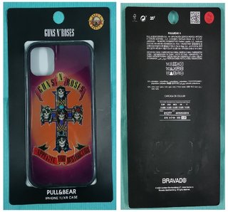 Fundas para iPhone varios modelos - PullBear