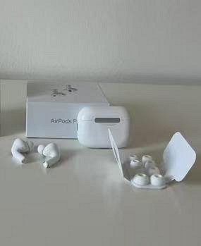 Apple AirPods Pro 3