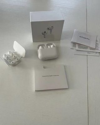 Apple AirPods Pro 3