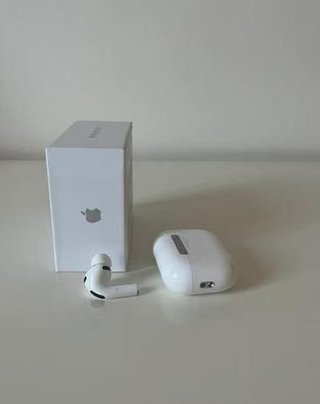 Apple AirPods Pro 3
