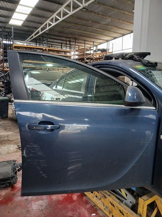 PUERTA DELANTERA DERECHA Opel Insignia Sports Tourer (2008->)