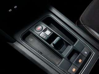 Volvo XC40 T4 Recharge PHEV Core Auto 155 kW (211 CV)