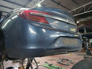 PARAGOLPES TRASERO Opel Insignia Sports Tourer (2008->)