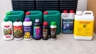 Lote de Fertilizantes y Nutrientes para Cultivo