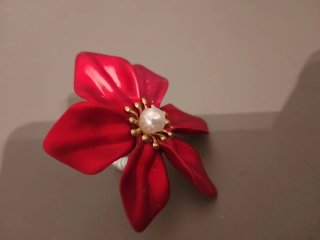 Anello fiore rosso e oro
