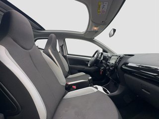 Toyota Aygo 1.0 70 x-sky