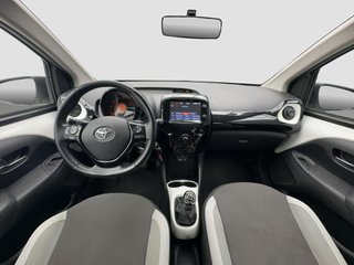Toyota Aygo 1.0 70 x-sky