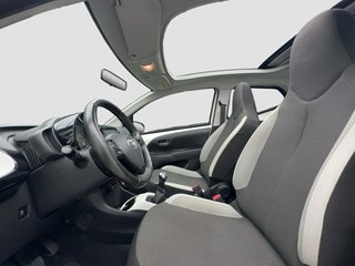 Toyota Aygo 1.0 70 x-sky