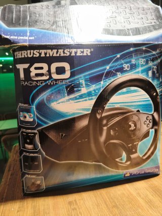 PS4 Slim 500gb+Volante y pedales Thrustmaster T80