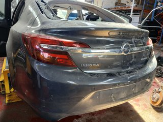 PARAGOLPES TRASERO Opel Insignia Berlina (2008->)