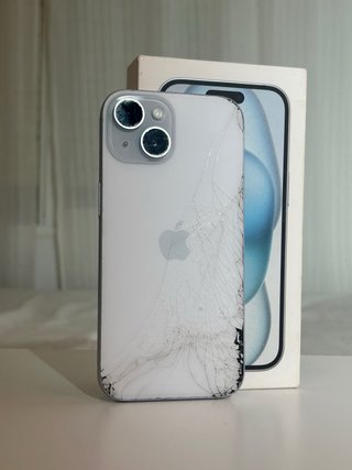 iPhone 15 256GB Batería 86% Roto