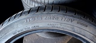 315/35 ZR20 110Y