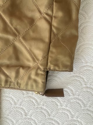 Bolso Prada Acolchado Cadena Dorado