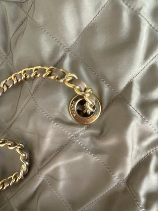 Bolso Prada Acolchado Cadena Dorado