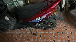 Suzuki RF Scooter Rojo y Negro
