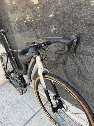 Bicicleta de Gravel MMR Attack