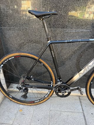 Bicicleta de Gravel MMR Attack