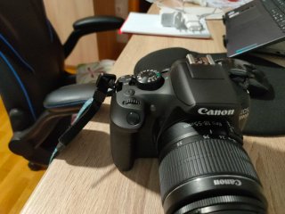 Cámara Réflex Canon EOS 1300D