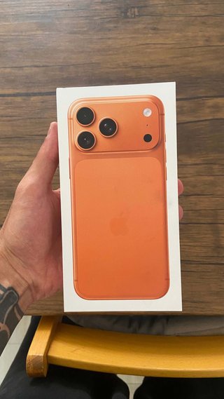 Iphone 17 pro max precintado naranja