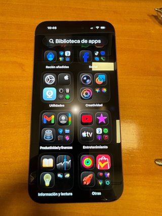 iPhone 16 Plus