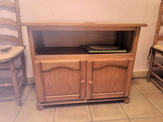 Mesa TV madera 2 puertas y hueco