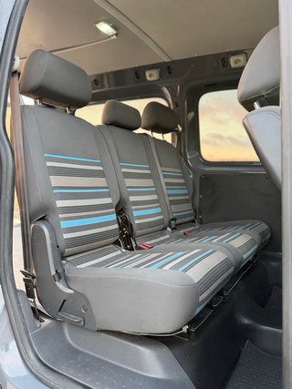 Volkswagen Caddy 2011