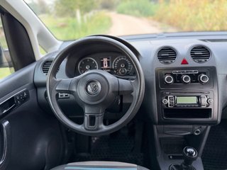 Volkswagen Caddy 2011