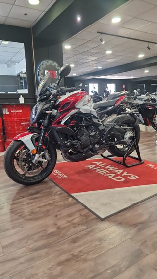 MV Agusta Brutale 800 RR Roja y Blanca