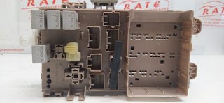 CAJA RELES / FUSIBLES TOYOTA COROLLA (E15) Básico