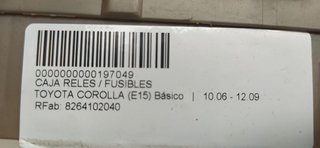 CAJA RELES / FUSIBLES TOYOTA COROLLA (E15) Básico