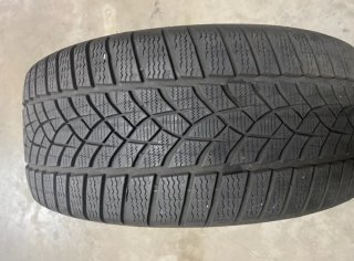 Llantas 20 Porsche con neumáticos nuevos.