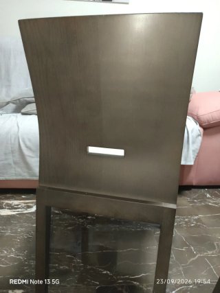 4 Sillas Madera con Asiento Cuero