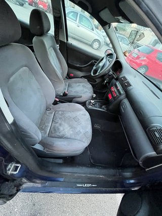 SEAT Leon 2000