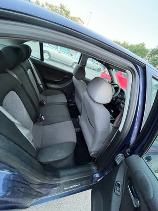 SEAT Leon 2000