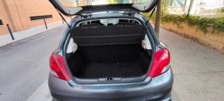 Peugeot 207 2010