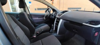 Peugeot 207 2010