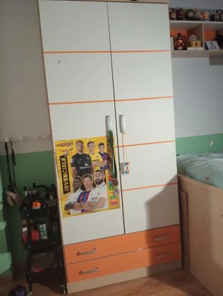 Armario juvenil madera blanco y naranja