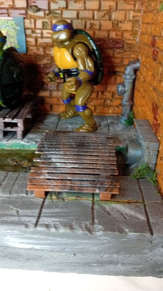 Diorama Scenario Fogne Dedicato a TMNT 12 cm