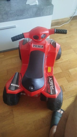 Quad Eléctrico Infantil Feber Racy