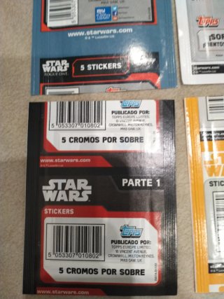 Lote 4 paquetes cromos Star Wars sin abrir