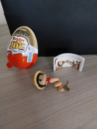 Kinder Joy One Piece Monkey D. Luffy