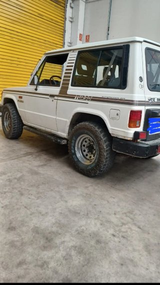 Mitsubishi pajero 1989