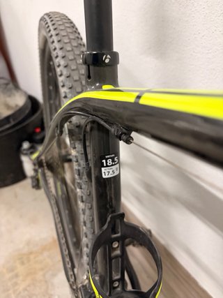 Bicicleta Trek Airfly 9.6 Carbono 29