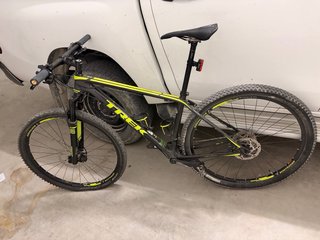 Bicicleta Trek Airfly 9.6 Carbono 29