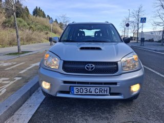 Toyota RAV4 2005