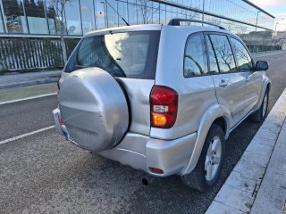 Toyota RAV4 2005