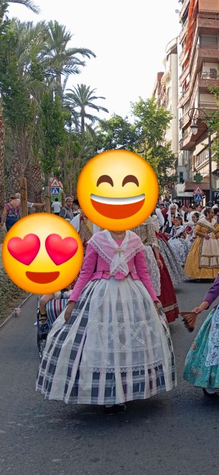 Traje regional Alicantina talla 11 años