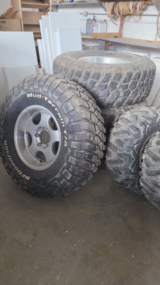 Llantas BFGoodrich Mud Terrain 37”