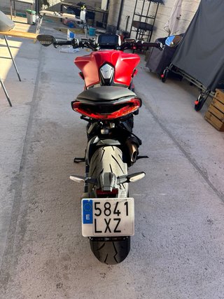 MV Agusta Dragster Rosso A2