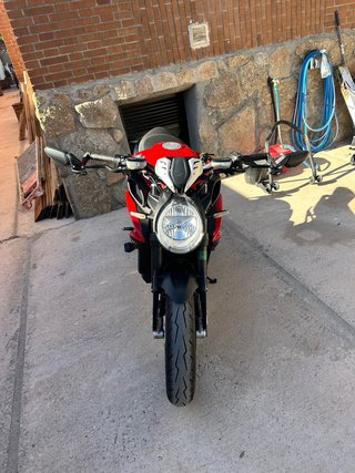 MV Agusta Dragster Rosso A2